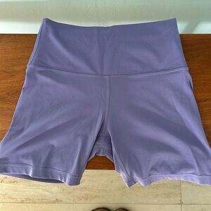 Lululemon align 6” shorts